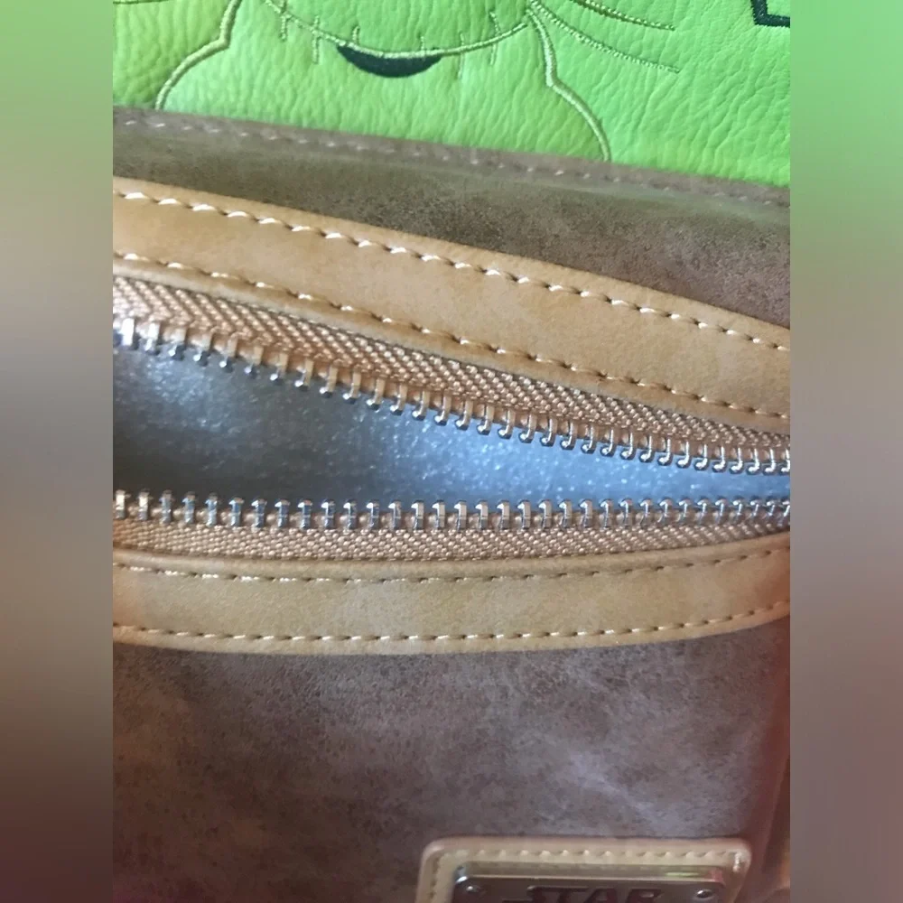 NWT! Disney Parks Exclusive Star Wars Loungefly Yoda Mini Backpack! HTF! Rare!